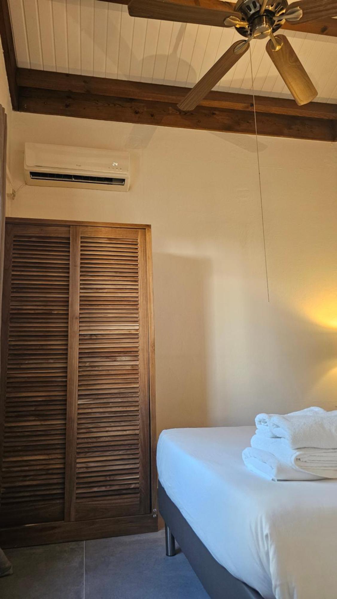 Habitation Villa Les Cassias เปอตีต์-บูร์ก ภายนอก รูปภาพ