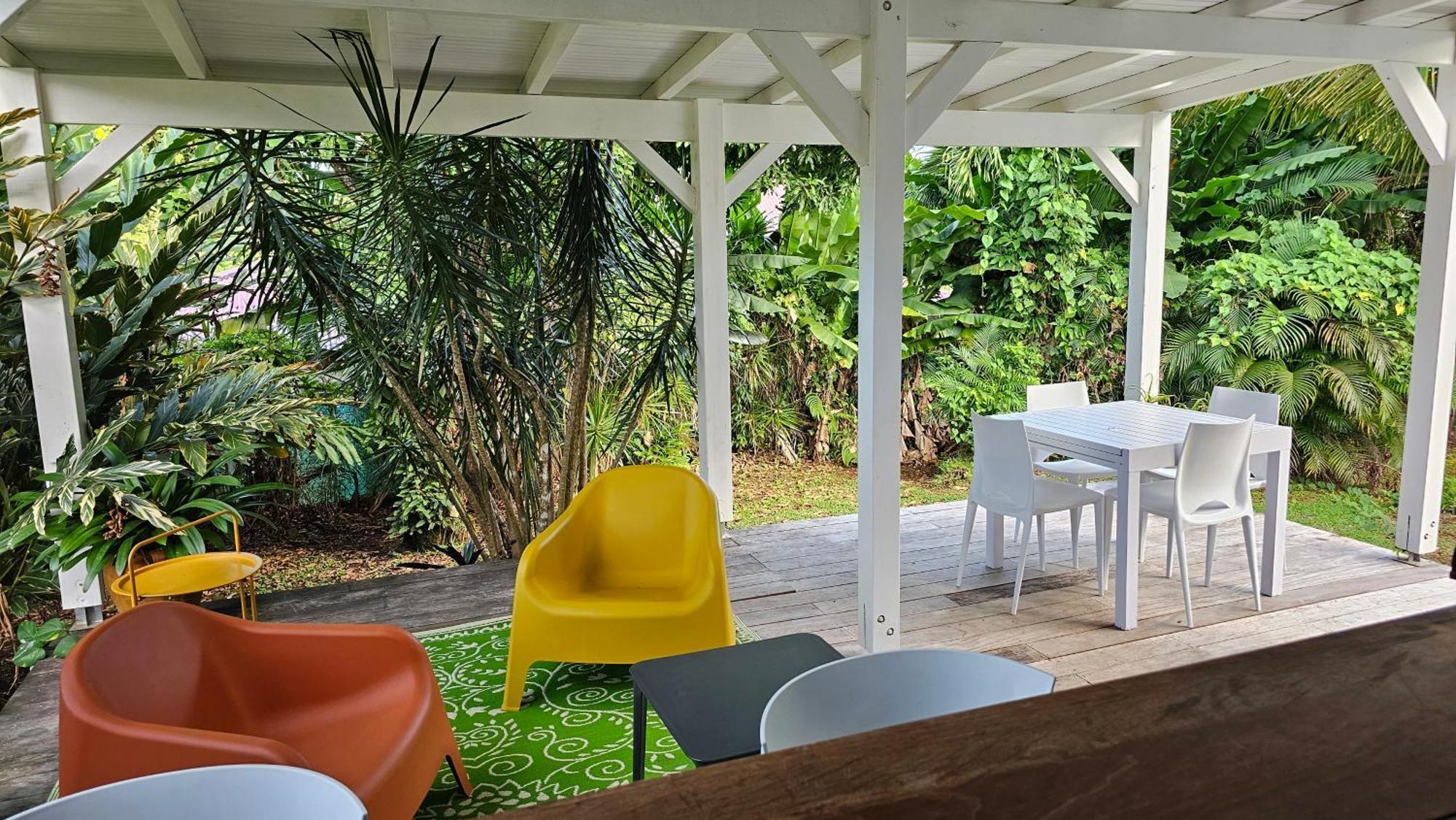 Habitation Villa Les Cassias เปอตีต์-บูร์ก ภายนอก รูปภาพ
