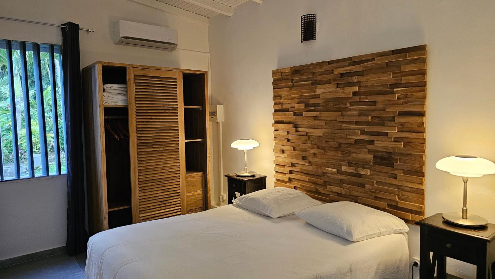Habitation Villa Les Cassias เปอตีต์-บูร์ก ภายนอก รูปภาพ