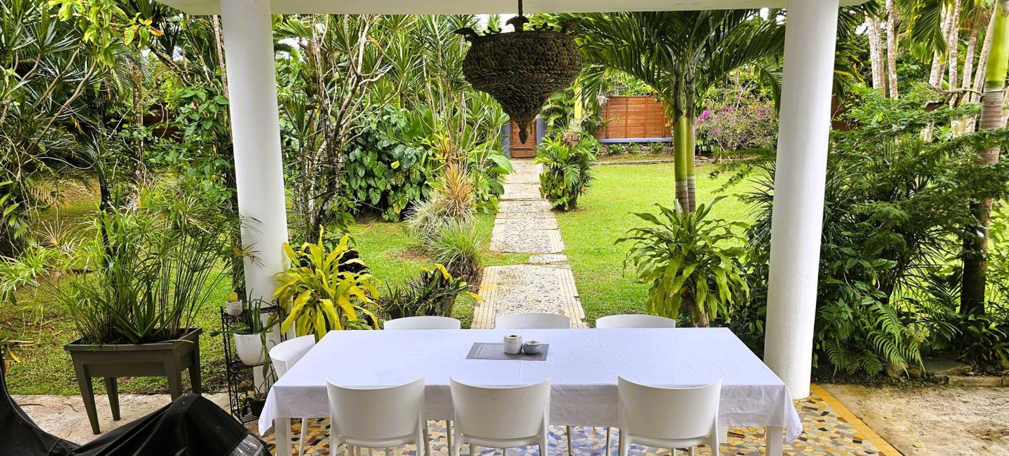 Habitation Villa Les Cassias เปอตีต์-บูร์ก ภายนอก รูปภาพ